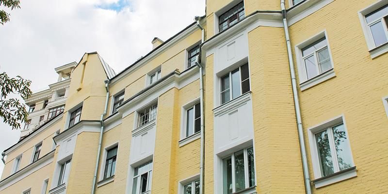 В столице капитально отремонтировали 110 жилых домов с фронтонами