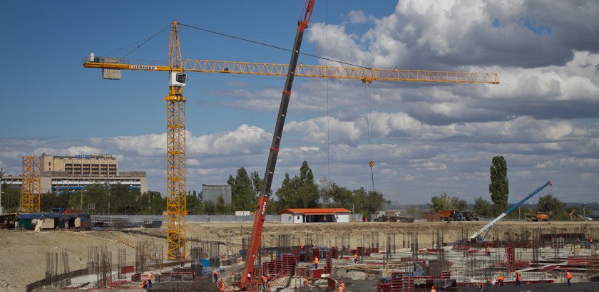 На стадионе к ЧМ-2018 в Волгограде началось строительство первого этажа