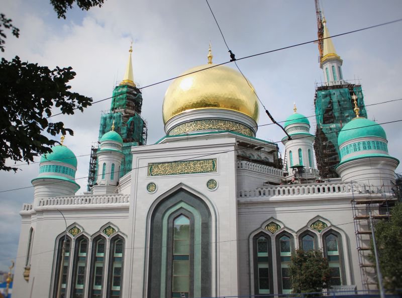 В Москве в канун мусульманского праздника Курбан-байрам открыта Соборная мечеть