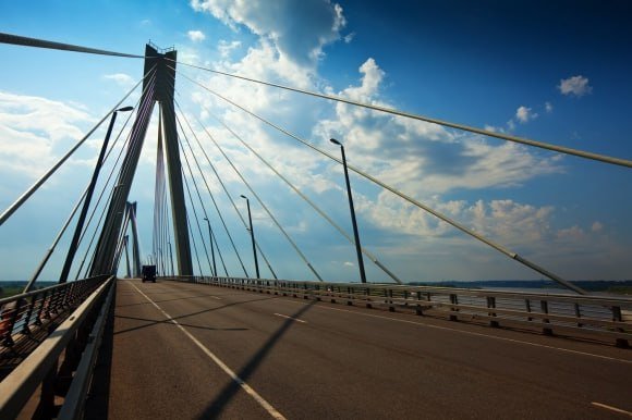 Одобрен третий этап строительства Ленского моста в Якутии