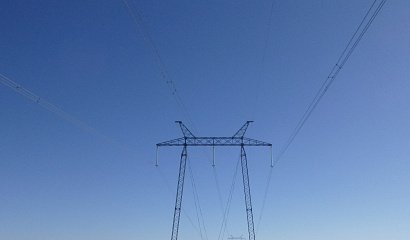 Линии, участвующей в выдаче мощности Сургутской ГРЭС-1, филиал ПАО «Россети» повысил грозозащиту