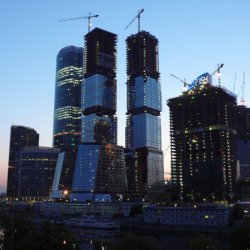 Башню "Восток" в ММДЦ "Москва-Сити" планируется достроить летом будущего года