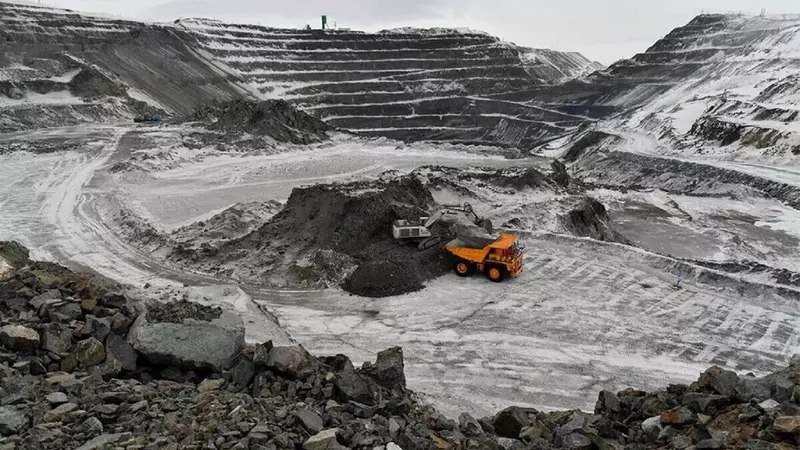 ������ ������� � 1990-� ������ ������ ����� �� ���������� �������������