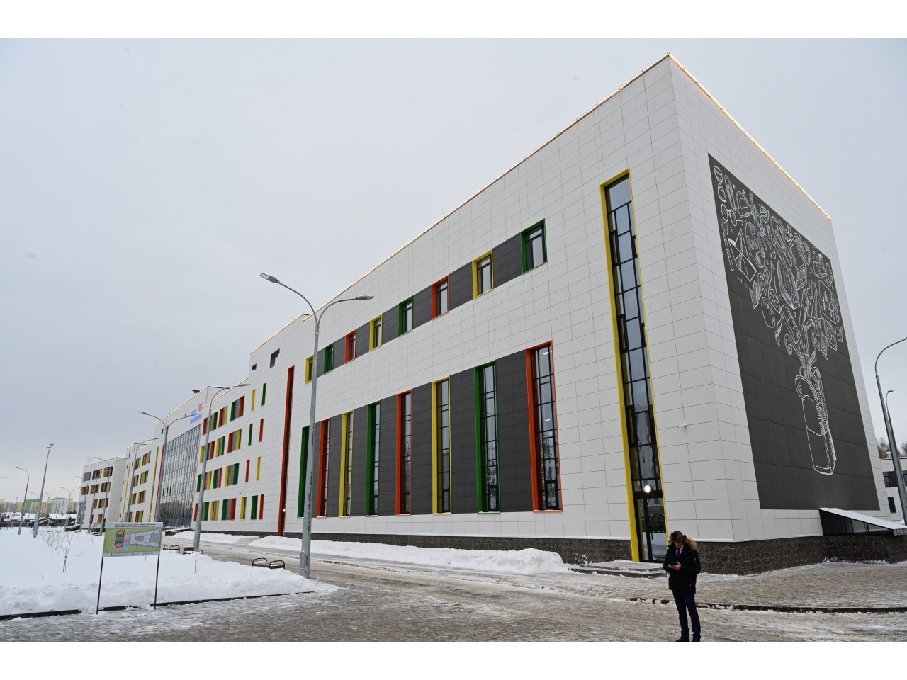 ���������� ����� �� 2200 ���� ��������� � ��� ��������� ���