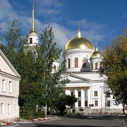 В Екатеринбурге реконструируют Успенскую церковь Ново-Тихвинского монастыря
