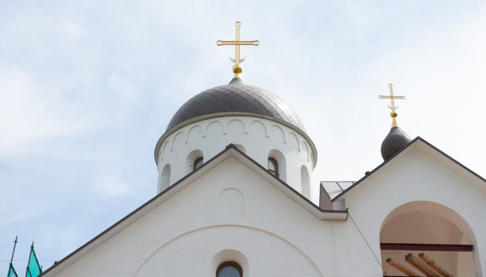 Храм Александра Невского в Хорошёво-Мнёвниках украсит резной иконостас