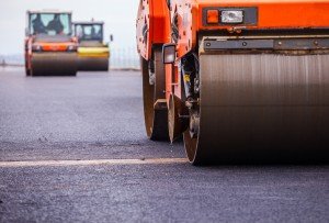 В селе Мичурино Республики Северная Осетия-Алания ремонтируют центральную улицу