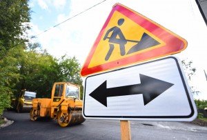 Участок улицы Телеграфной обновляют в Энгельсе Саратовской области