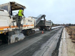 Дорогу к одной из самоцветных столиц Среднего Урала обновят в Свердловской области