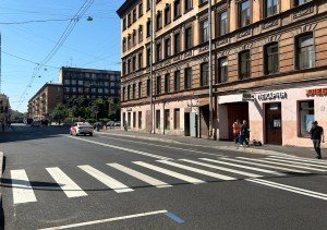 ������� ������� ����� ��������������� � �����-����������