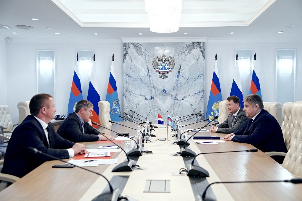 ������ ������ �������� ������������� ������� ���� ������ � ������������ ����������� ����� ��������� ����