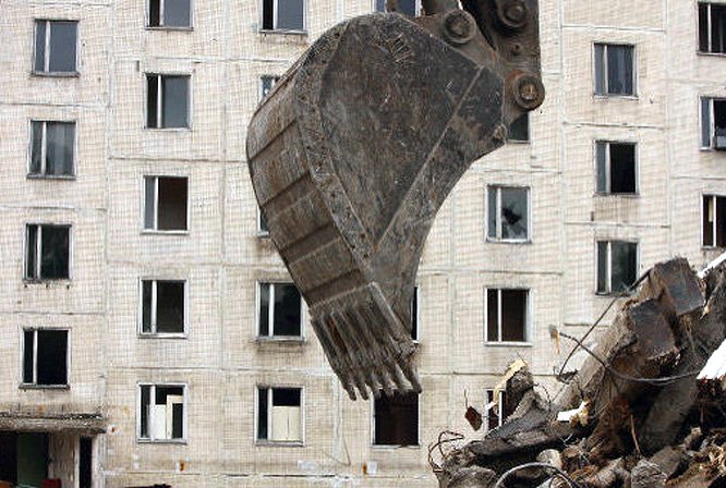 К сносу готовятся две пятиэтажки - на юго-западе и на востоке Москвы